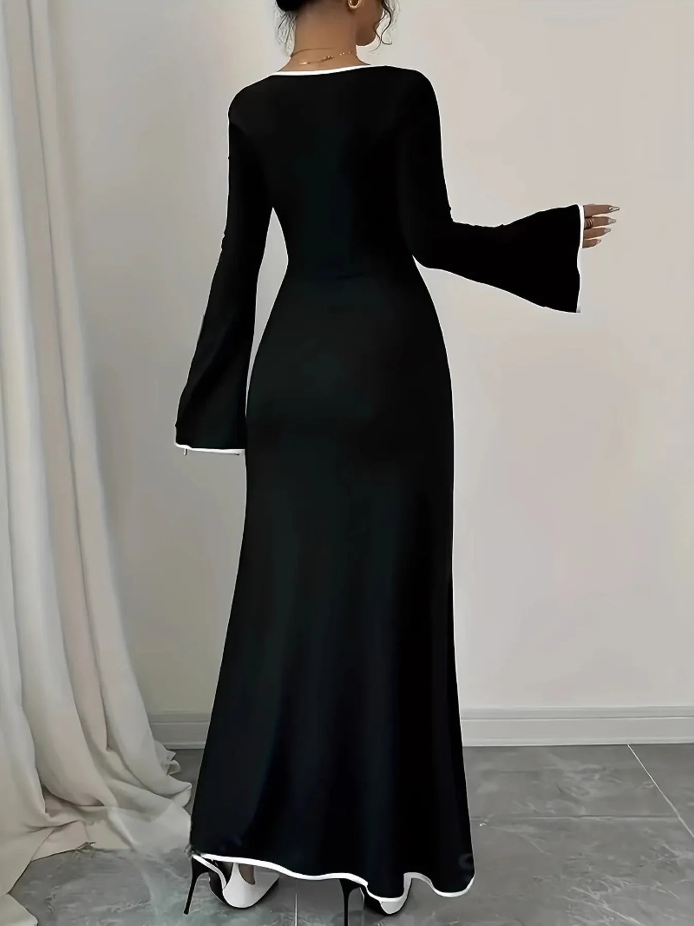 Image of Plus Size Contrast Trim Square Neck Long Sleeve Maxi Dress | Queeble.shop