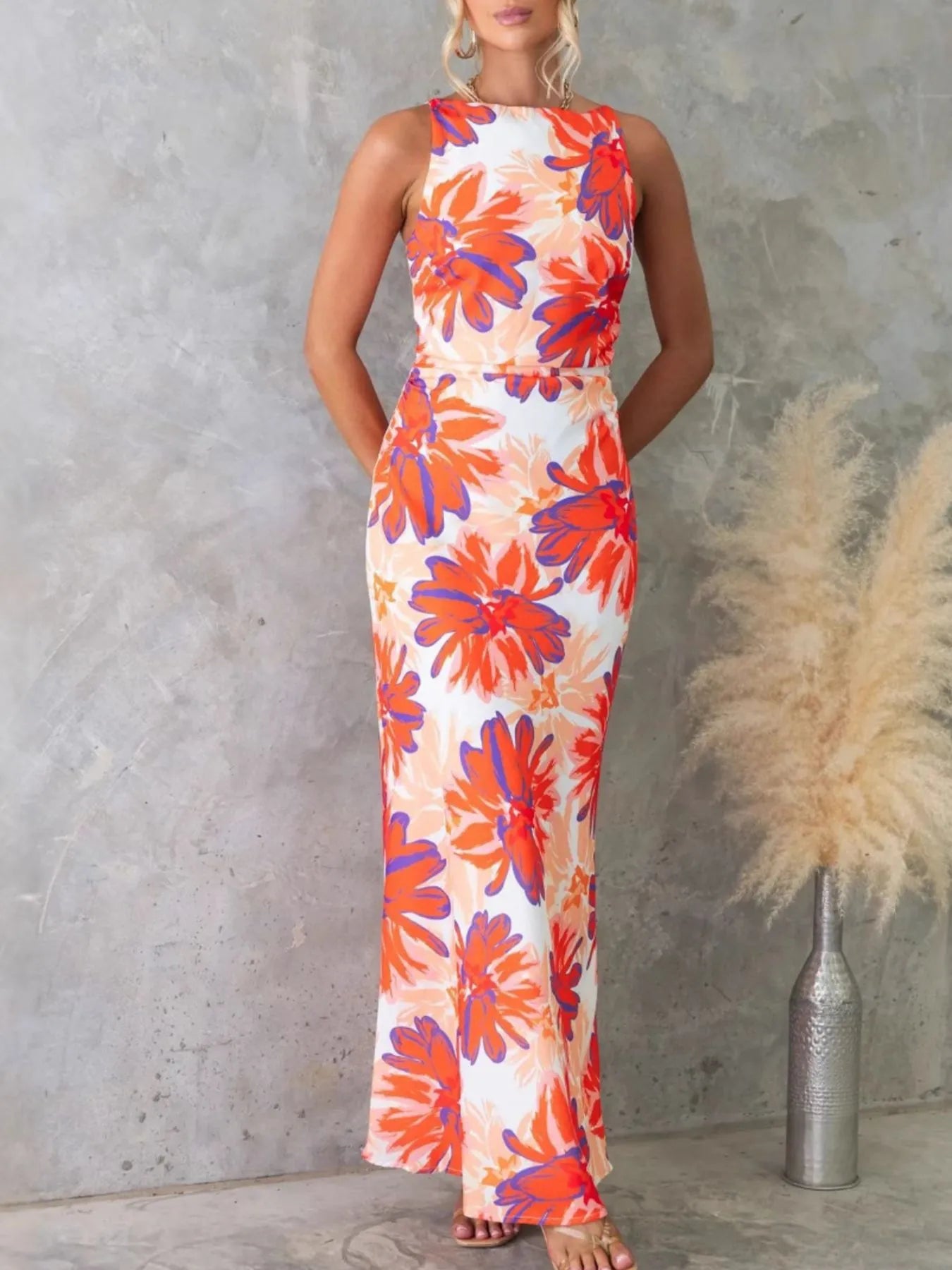 Image of Printed Backless Sleeveless Maxi Dress | Queeble.shop