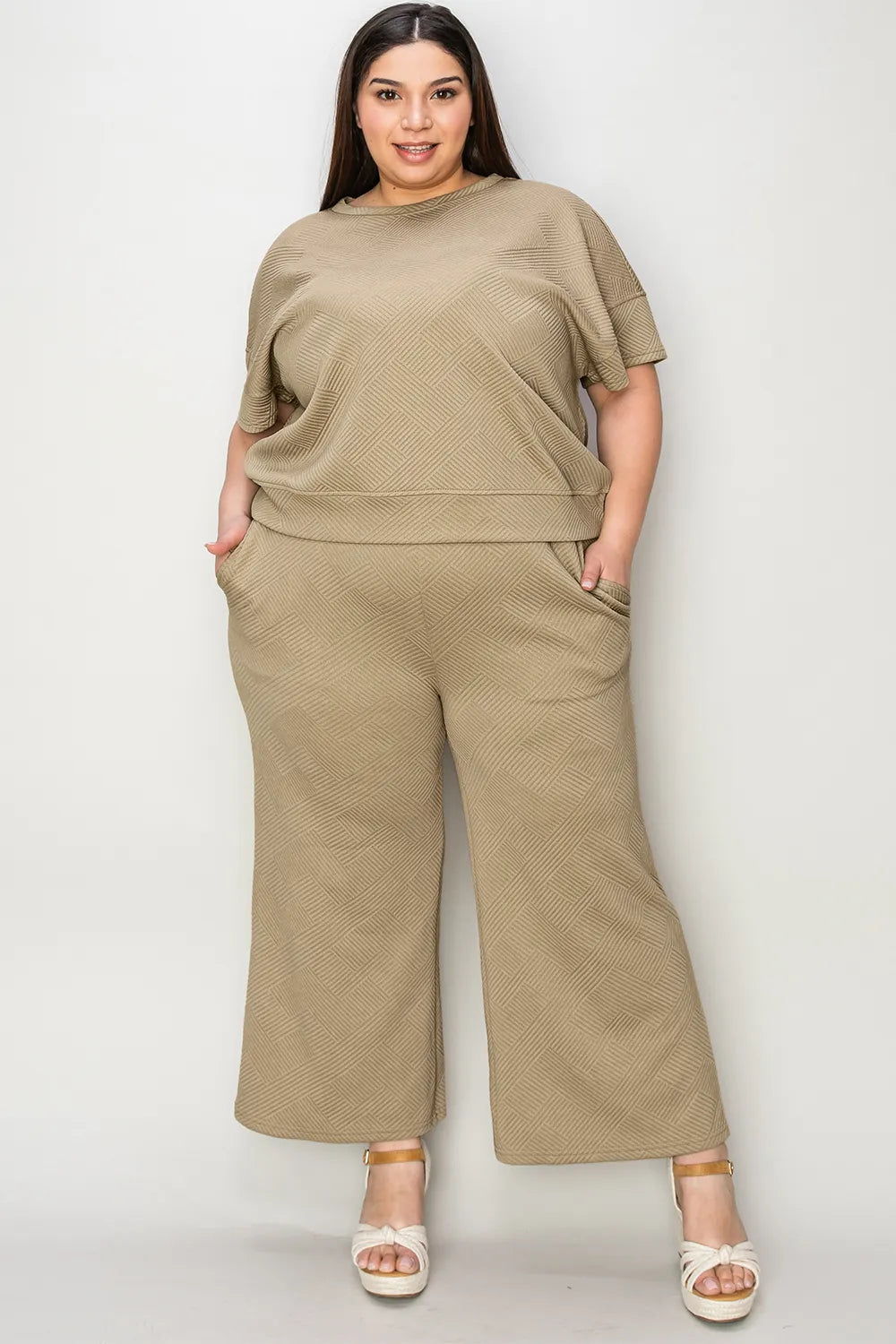 Image of Double Take Full Size Texture Short Sleeve Top and Pants Set | Queeble.shop