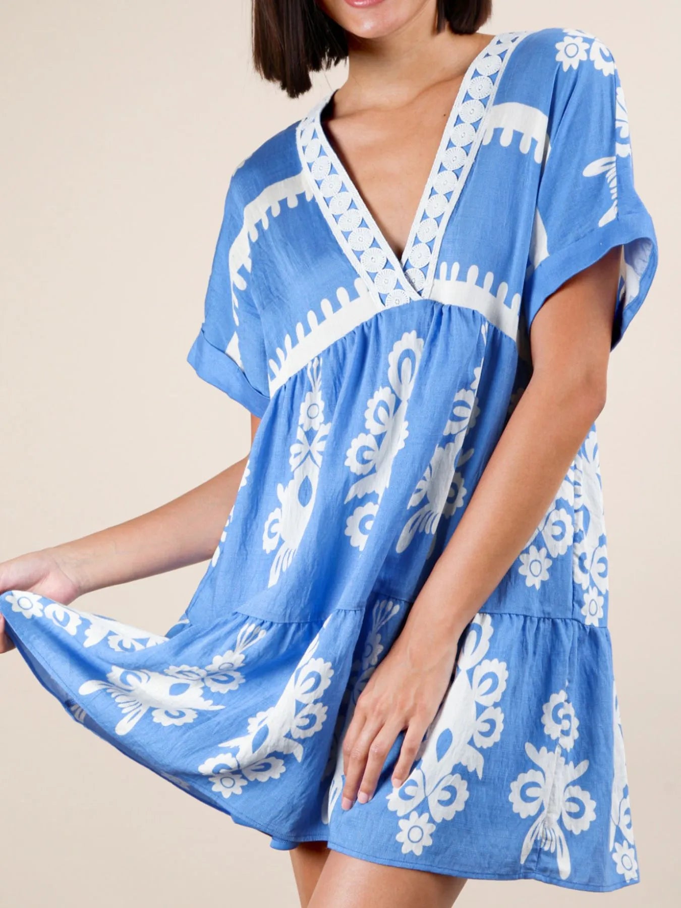 Image of Printed V-Neck Short Sleeve Mini Dress | Queeble.shop