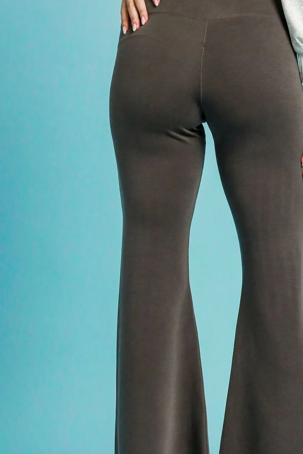 Image of Umgee High-Waisted Flare Leggings | Queeble.shop