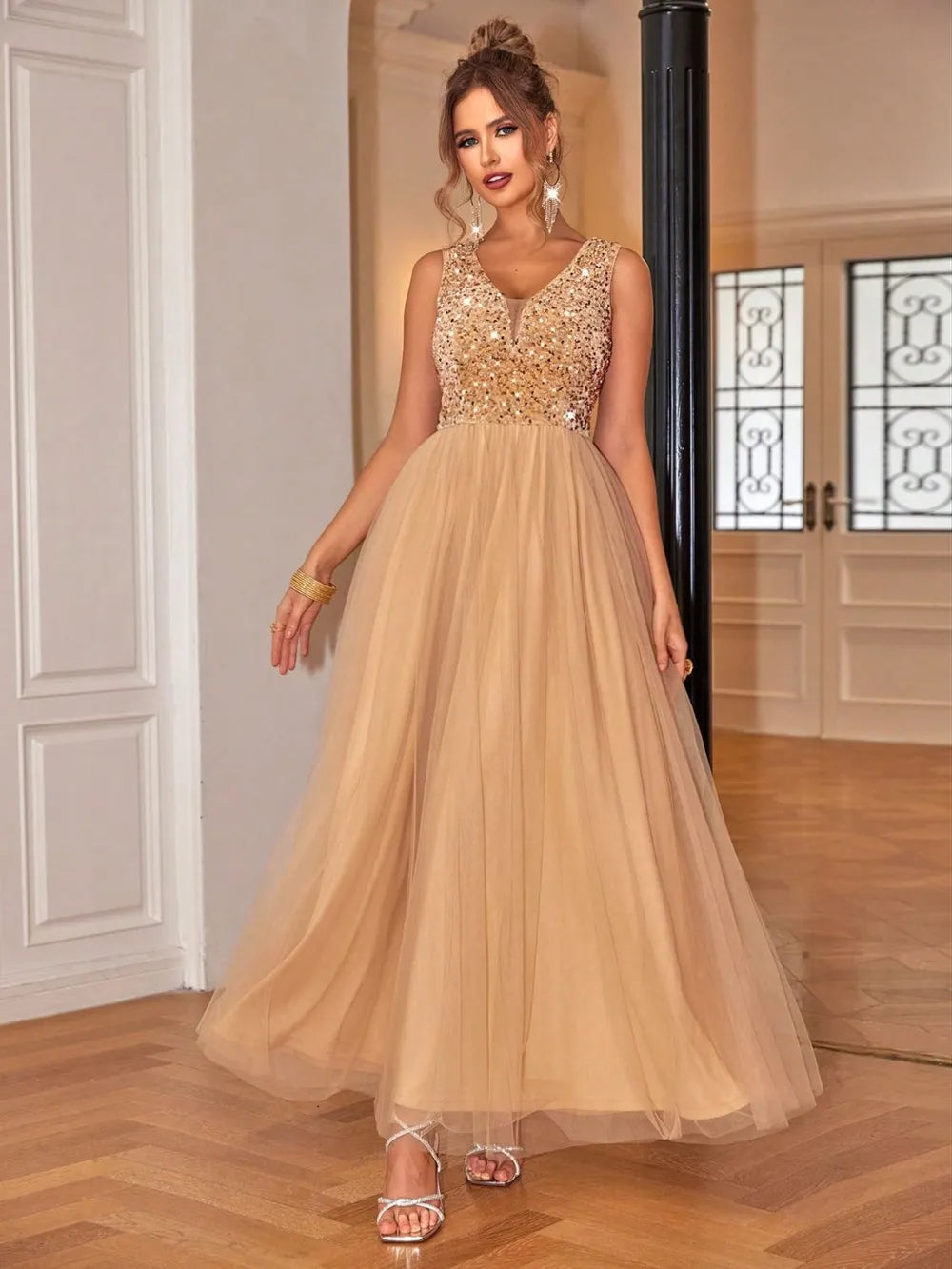 Image of Sequin V-Neck Sleeveless Dress | Queeble.shop