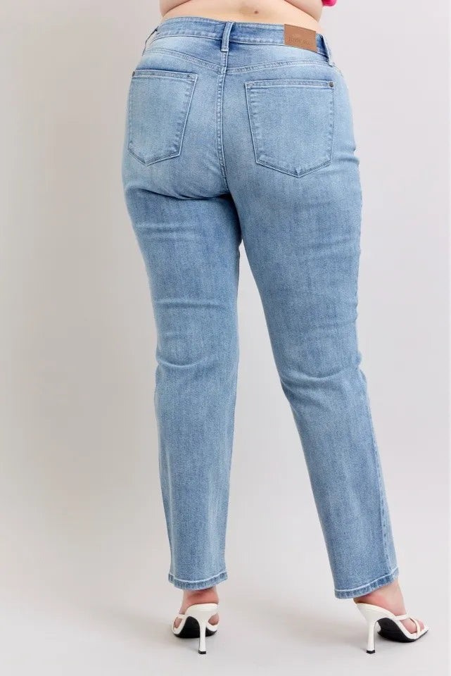 Image of Judy Blue Plus Size High Waist Dad Jeans | Queeble.shop