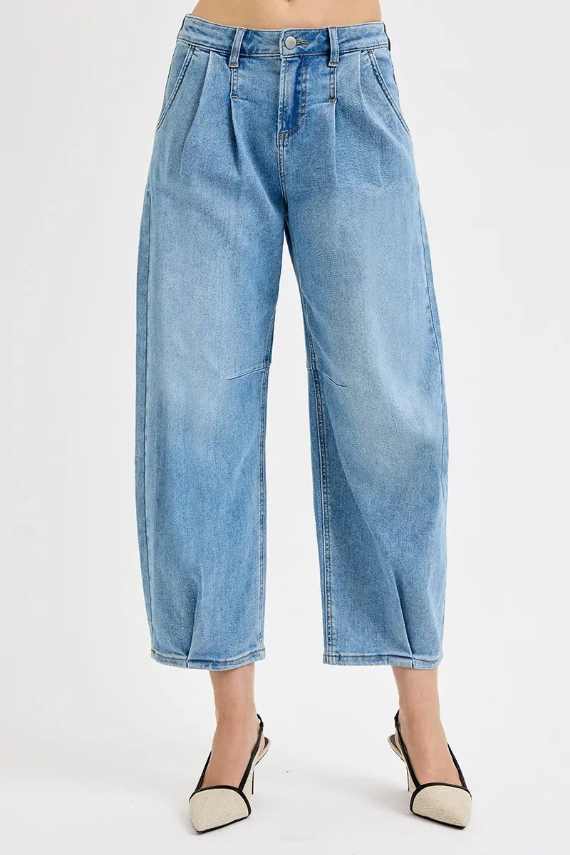 Image of RISEN Full Size Mid Rise Fit Crop Wide Volume Leg Jeans Plus Size | Queeble.shop