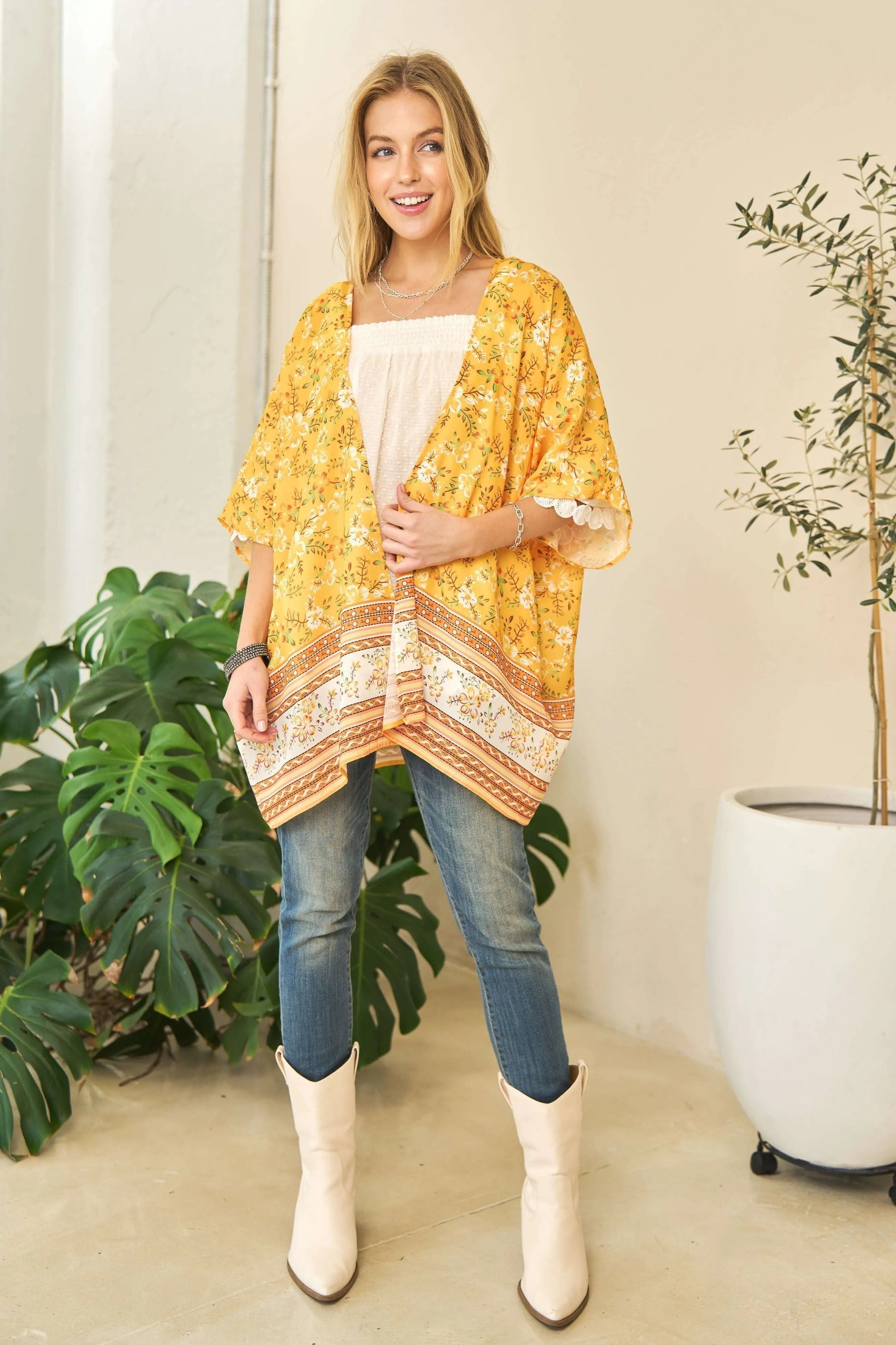 Image of Davi & Dani Floral Printed Short Sleeve Loose Fit Kimono Cover Up | Queeble.shop