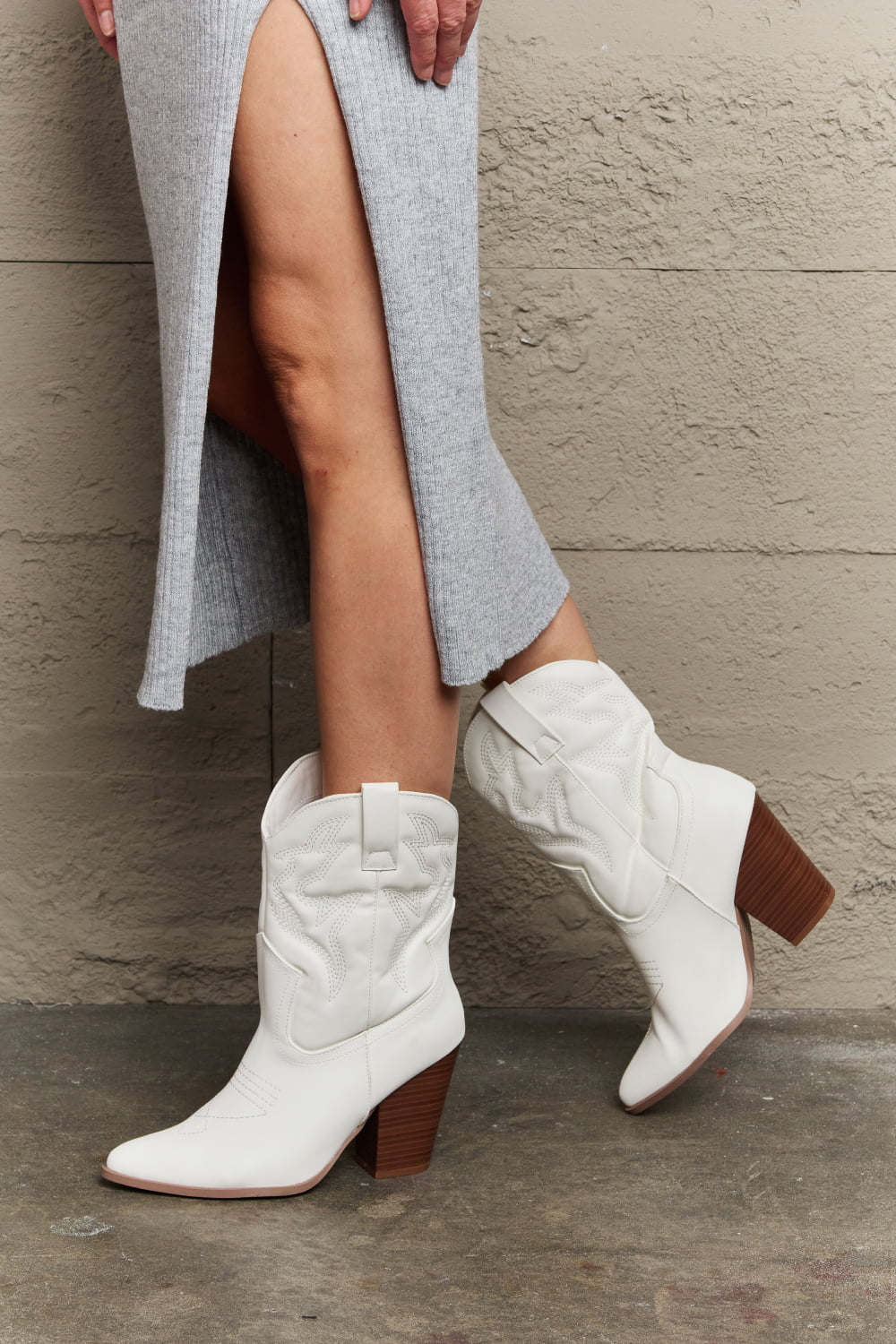 Image of Legend Footwear Bella Cowboy Boots | Queeble.shop
