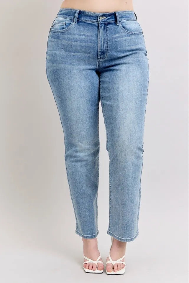 Image of Judy Blue Plus Size High Waist Dad Jeans | Queeble.shop