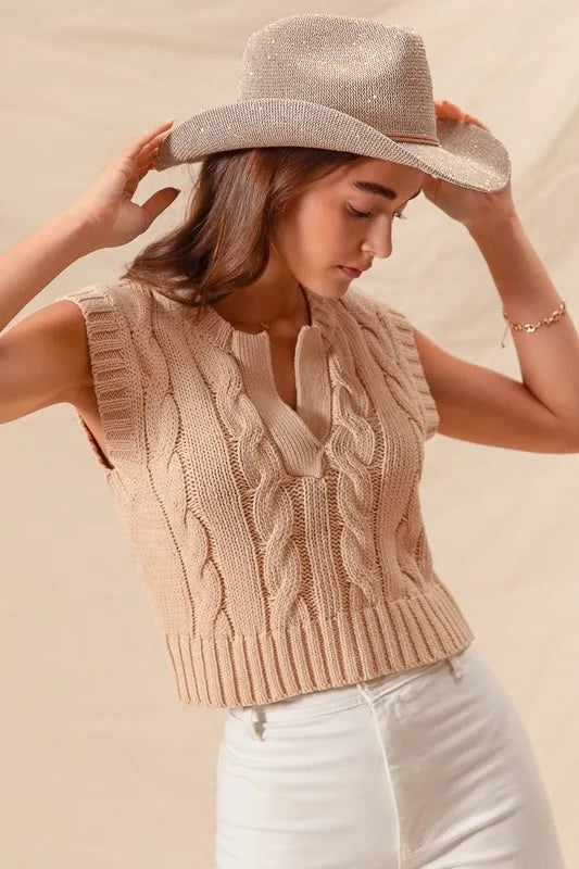 Image of SO ME Notched Neck Cable Knit Sweater Vest | Queeble.shop