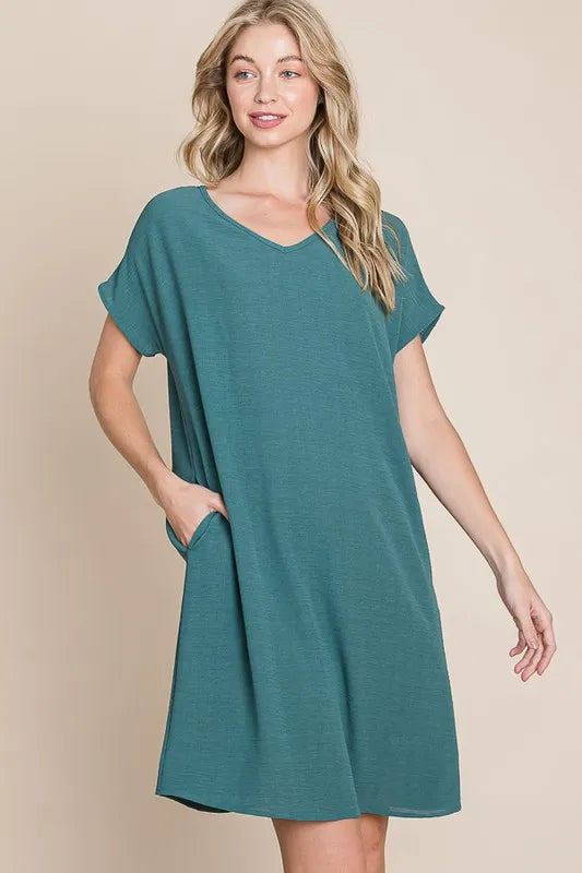 Image of BOMBOM V-Neck Short Sleeve Dress with Pockets | Queeble.shop