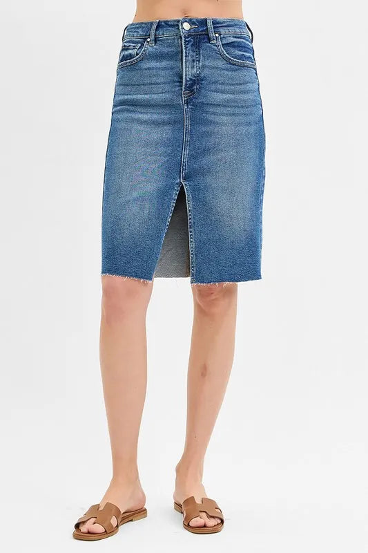 Image of RISEN Full Size High Rise Front Slit Pencil Skirts Plus Size | Queeble.shop