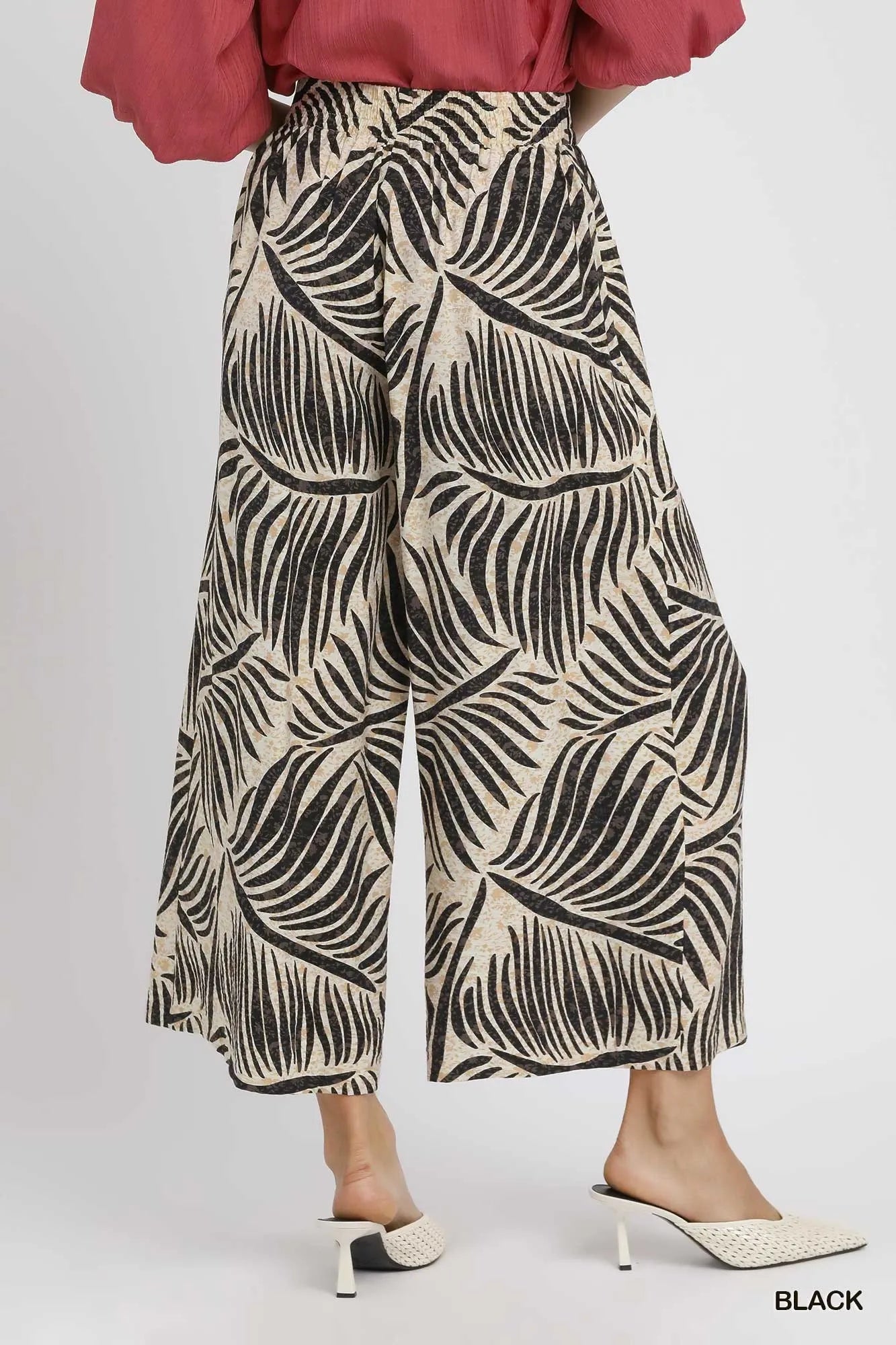Image of Umgee Palm Leaf Print Wide Leg Culotte Pants | Queeble.shop