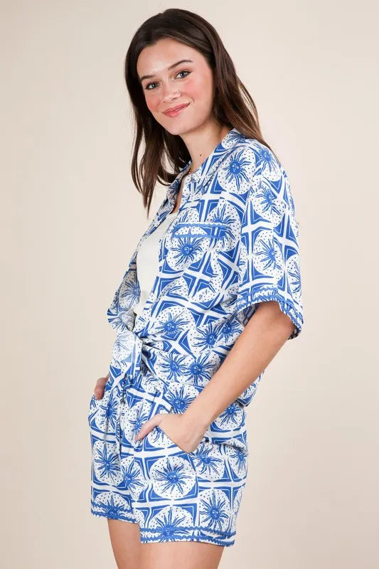 Image of VERY J Full Size Tropical Printed Shirt Top and Shorts Set Plus Size | Queeble.shop