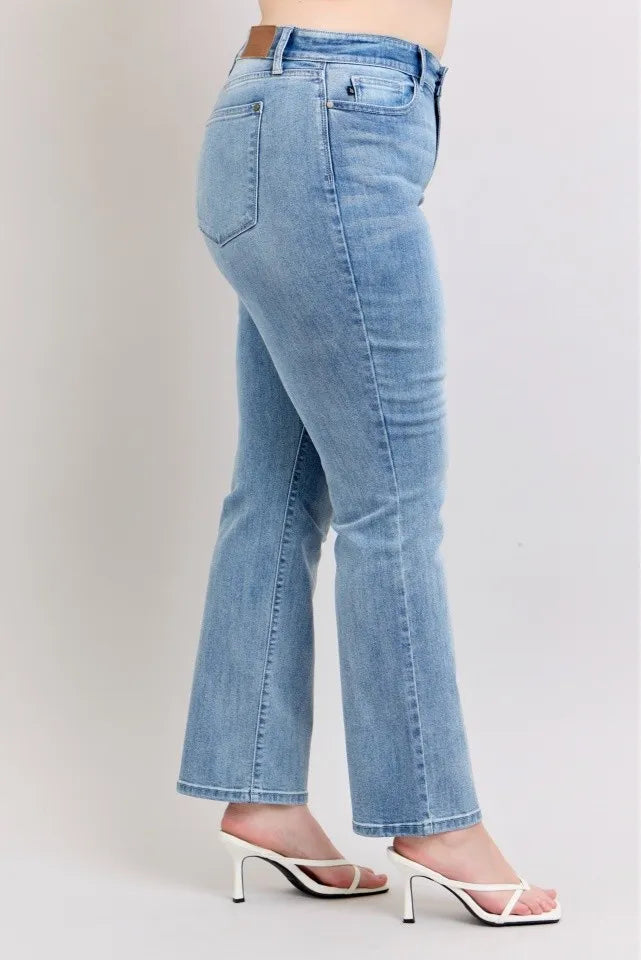 Image of Judy Blue Plus Size High Waist Dad Jeans | Queeble.shop