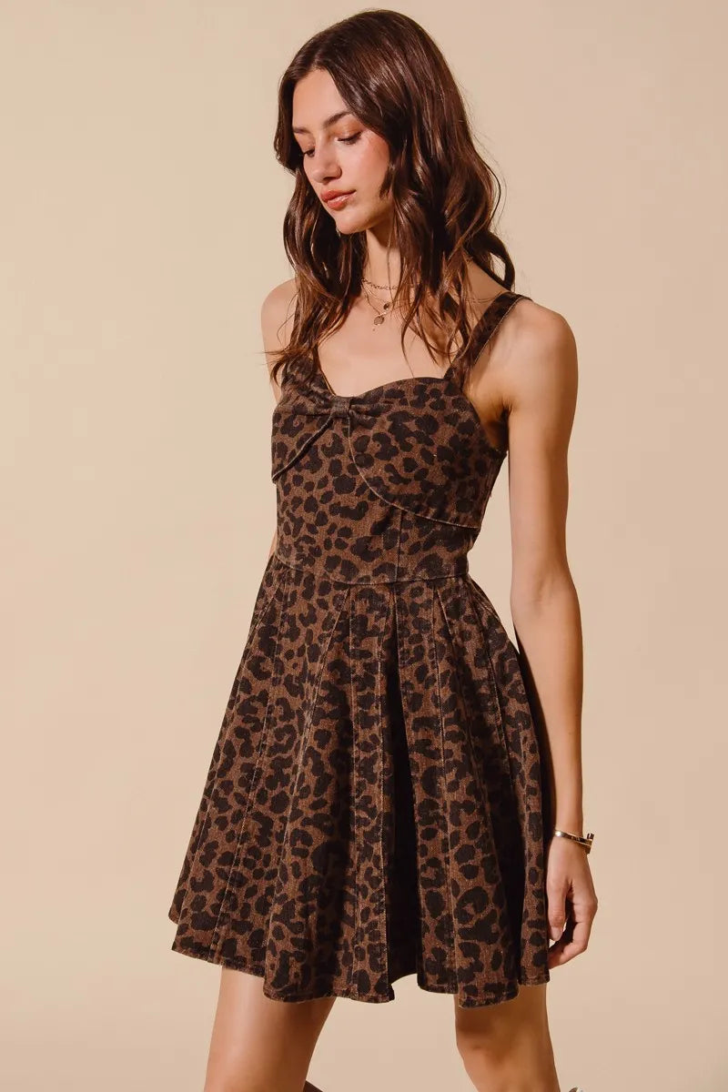 Image of SO ME Mineral Washed Leopard Flare Cami Dress | Queeble.shop