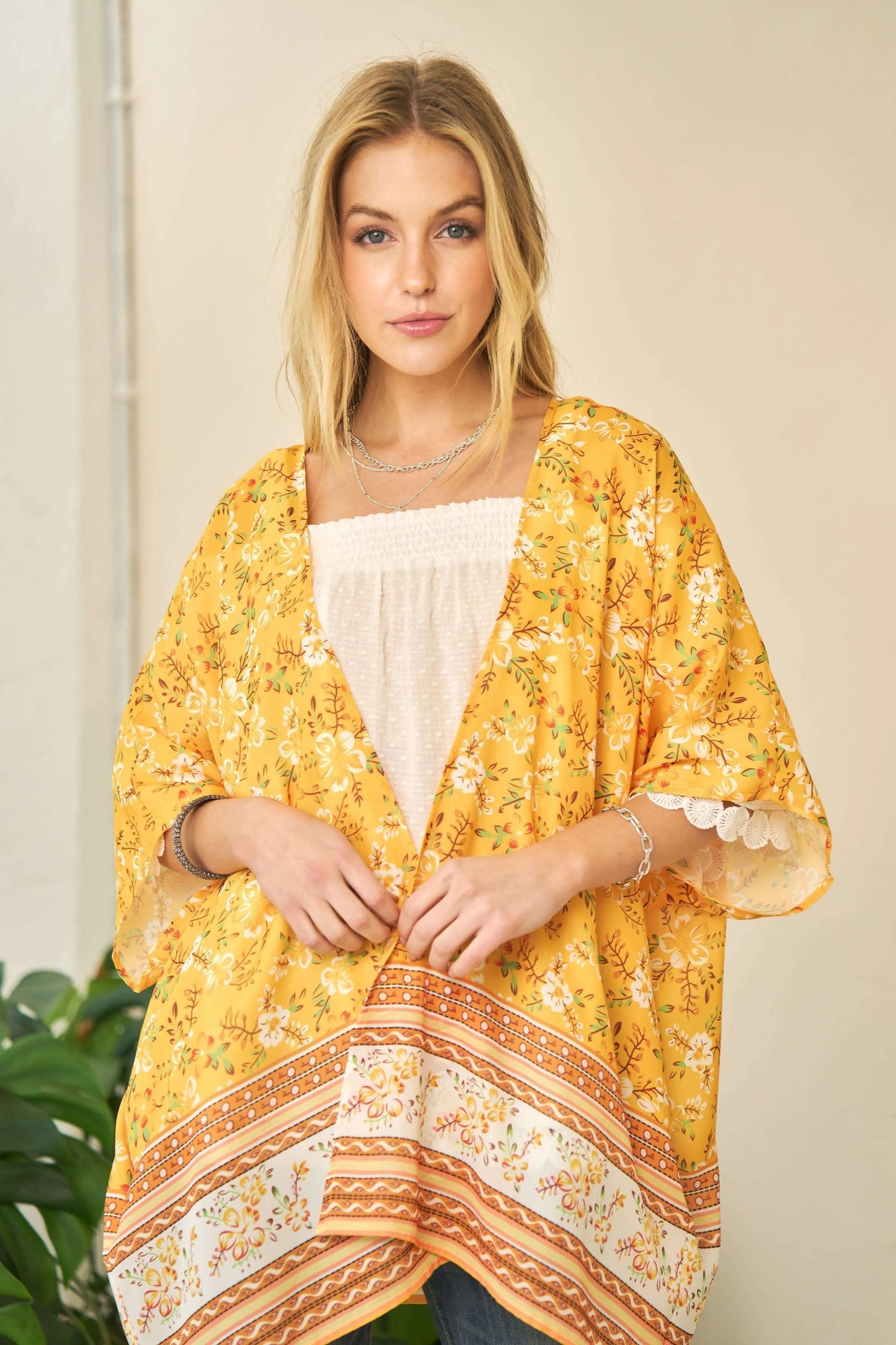Image of Davi & Dani Floral Printed Short Sleeve Loose Fit Kimono Cover Up | Queeble.shop
