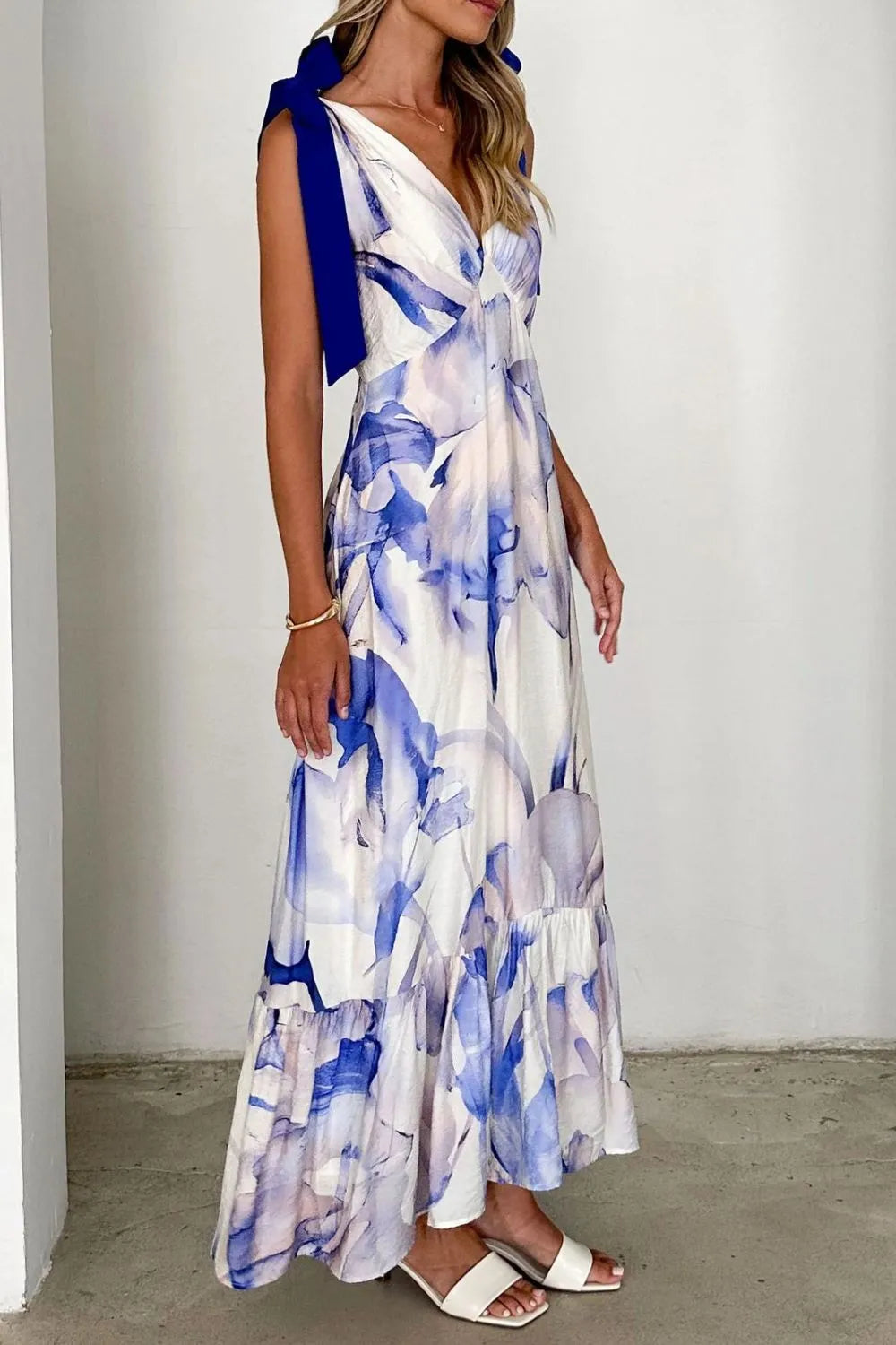Image of Printed V-Neck Tie Shoulder Midi Cami Dress | Queeble.shop