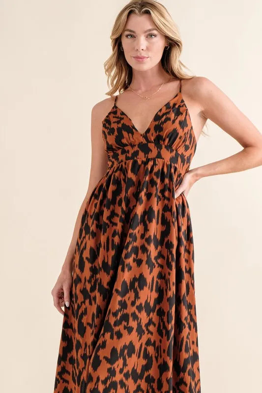 Image of And The Why Leopard Print Plunge Maxi Dress | Queeble.shop