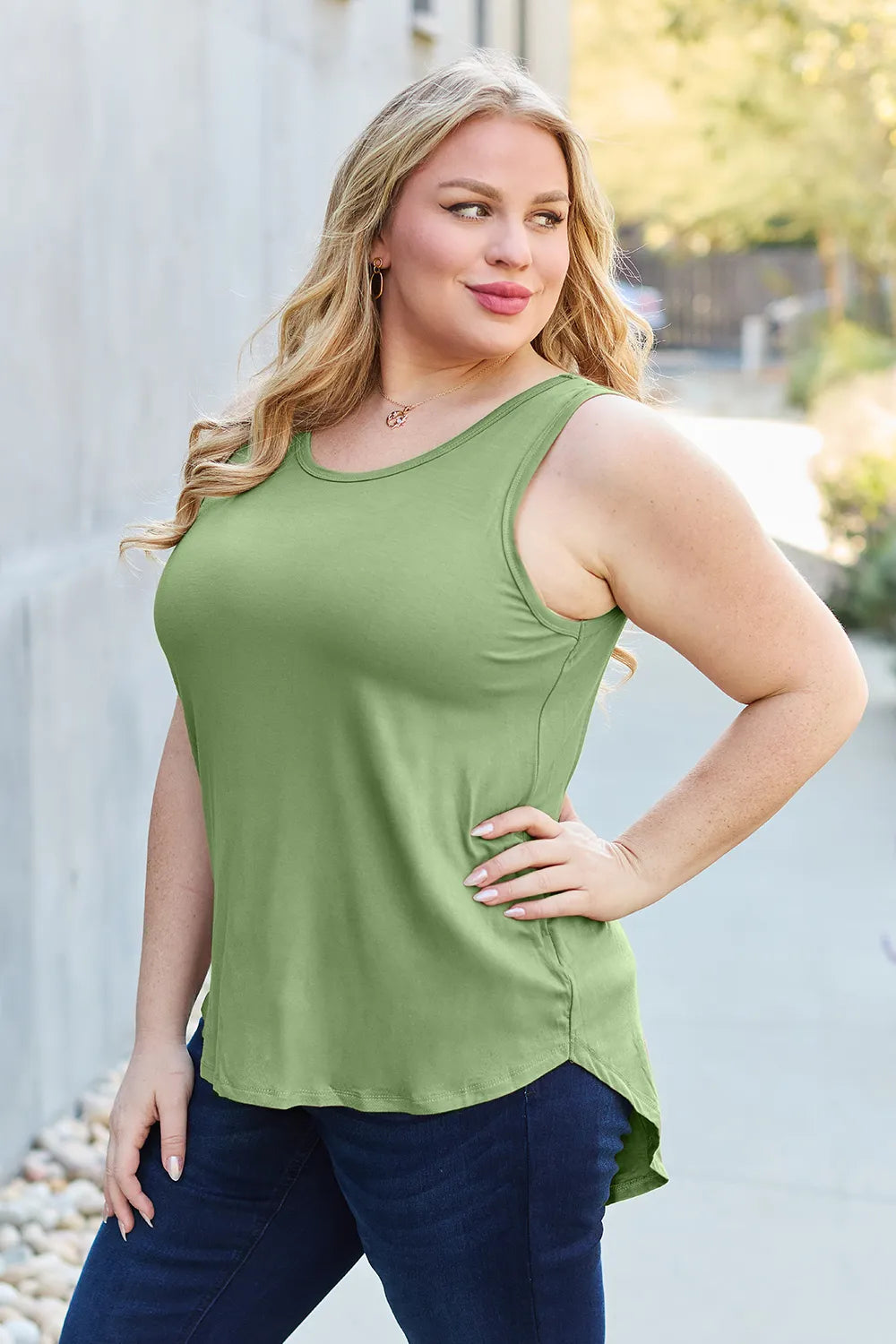 Image of Basic Bae Bamboo Full Size Round Neck Tank | Queeble.shop
