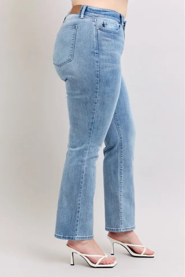 Image of Judy Blue Plus Size High Waist Dad Jeans | Queeble.shop
