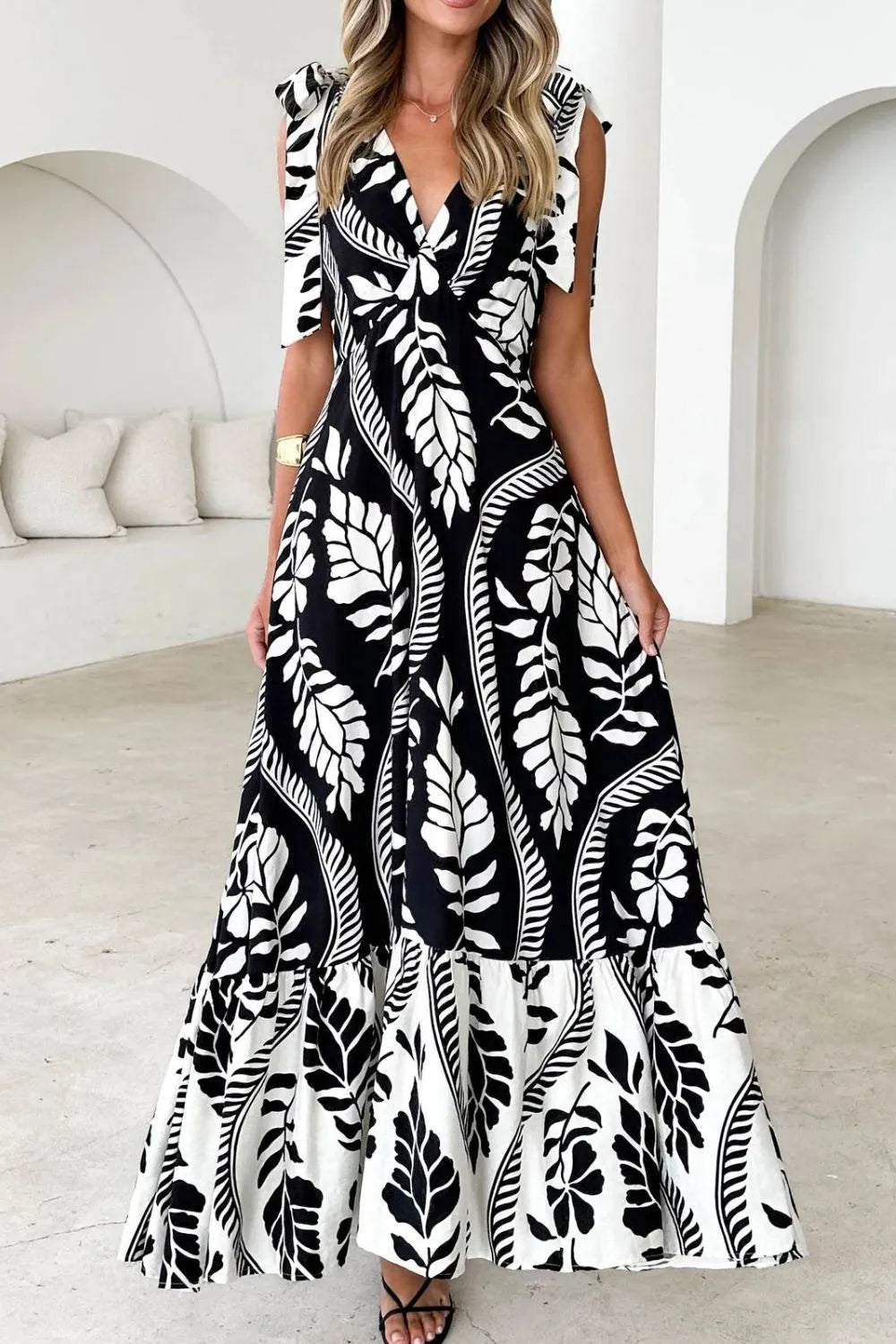 Image of Printed V-Neck Tie Shoulder Midi Cami Dress | Queeble.shop