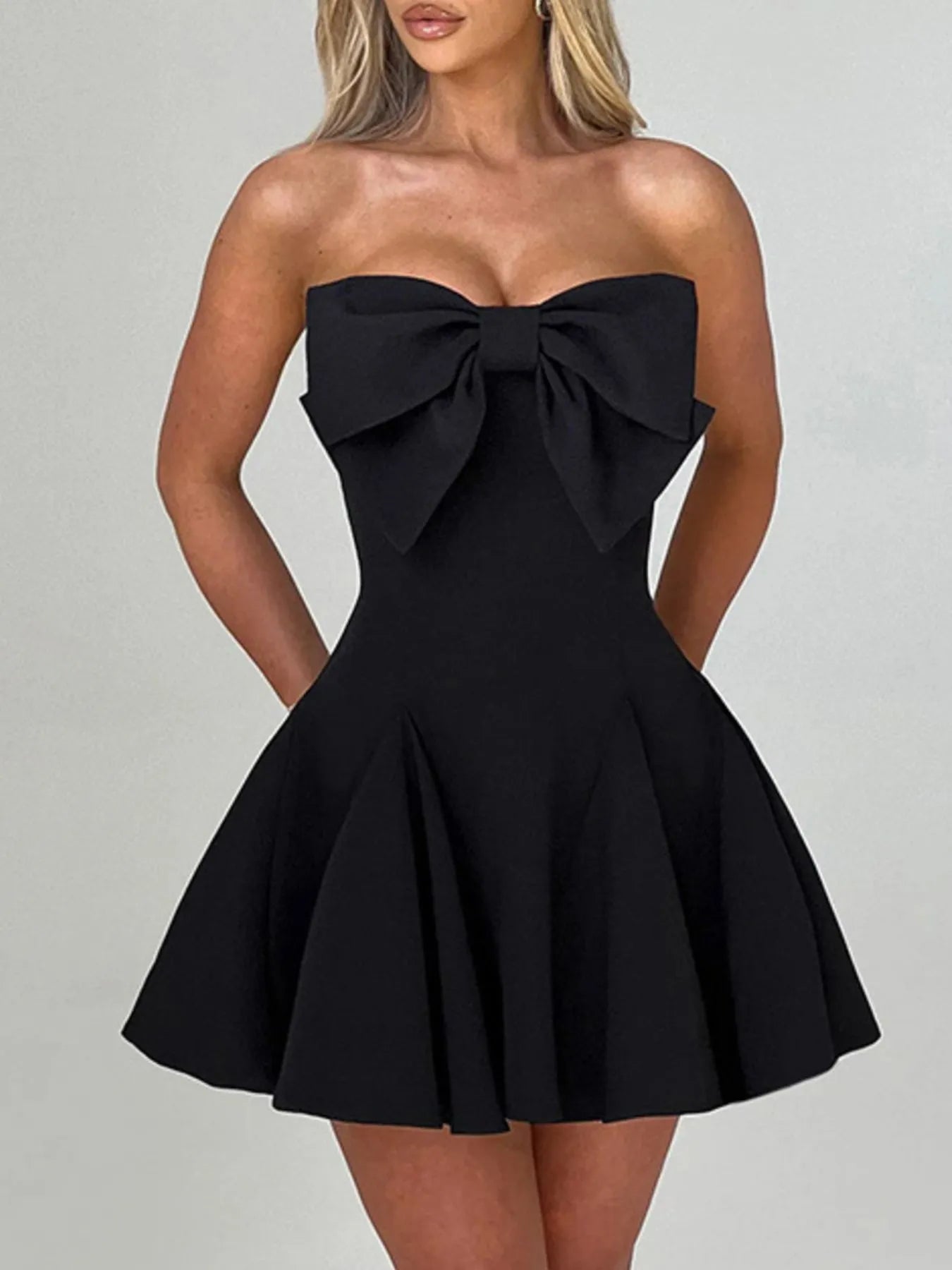 Image of Bow Tube A-Line Mini Dress | Queeble.shop