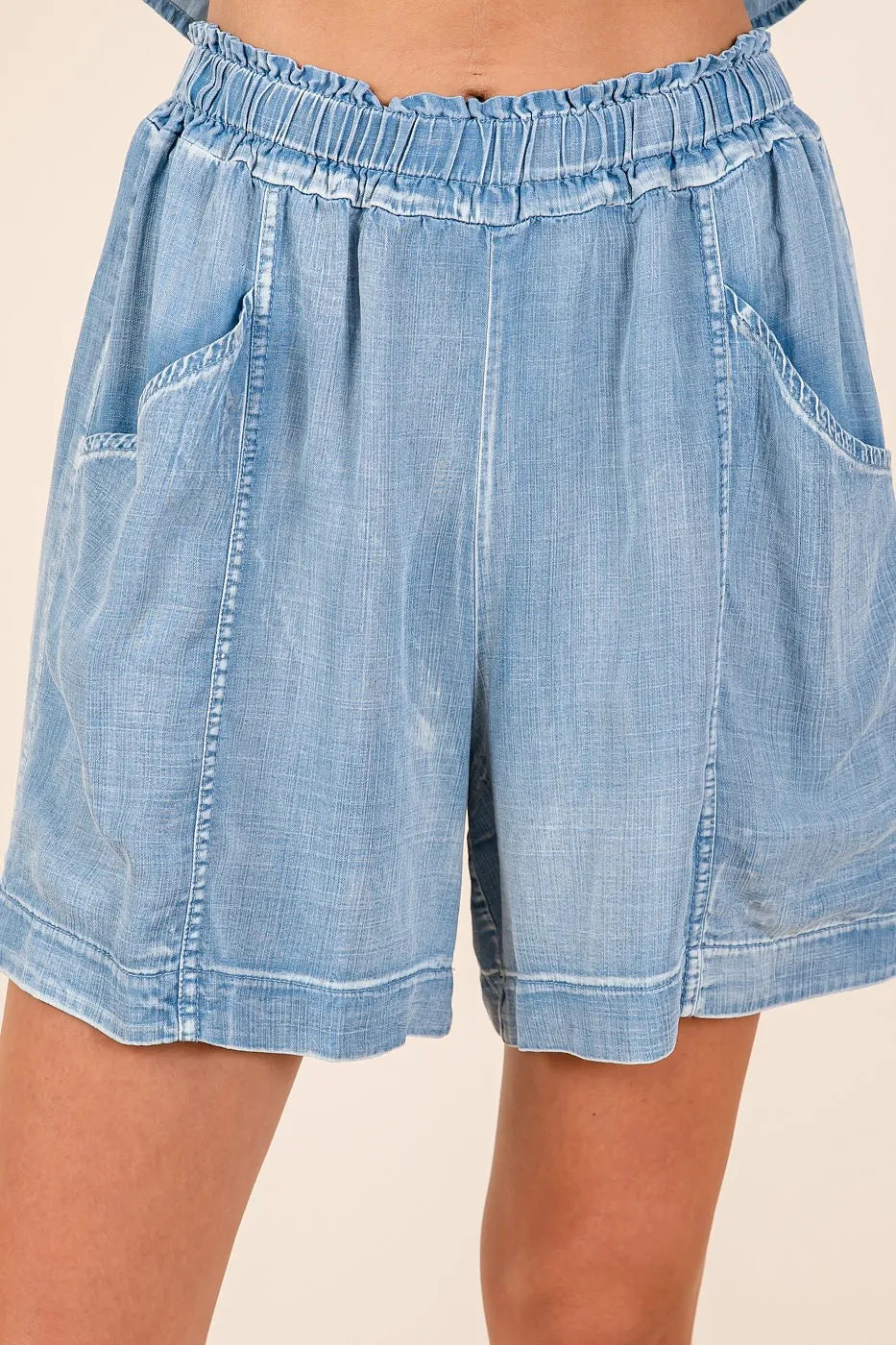 Image of Mittoshop Washed Chambray Elastic Waist Easy Fit Shorts | Queeble.shop