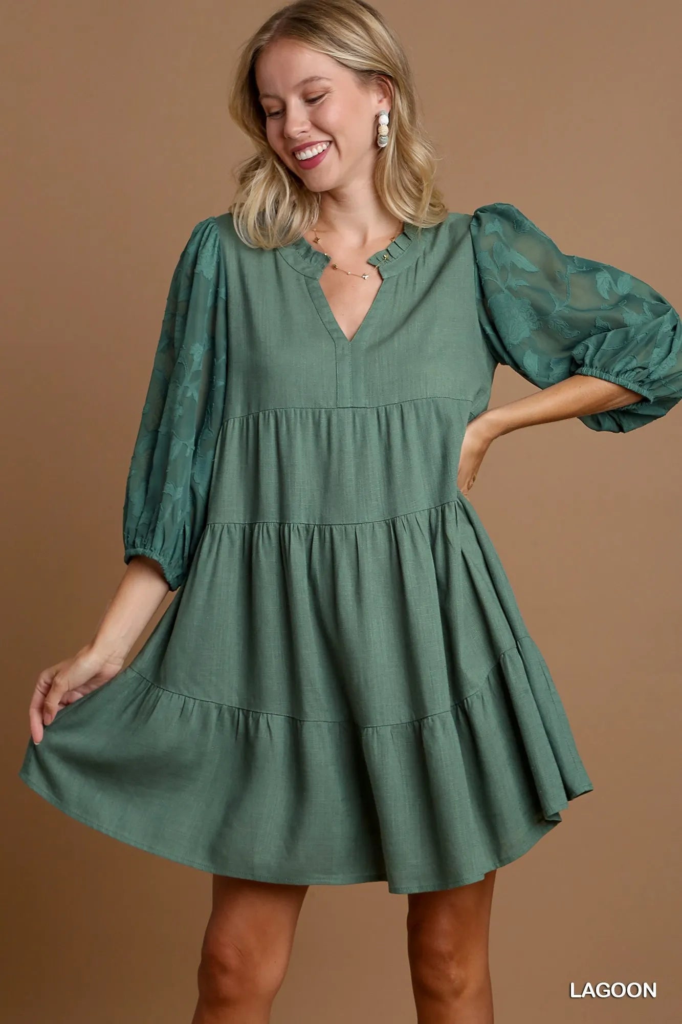 Image of Umgee Floral Contrast Sleeve Tiered Dress | Queeble.shop