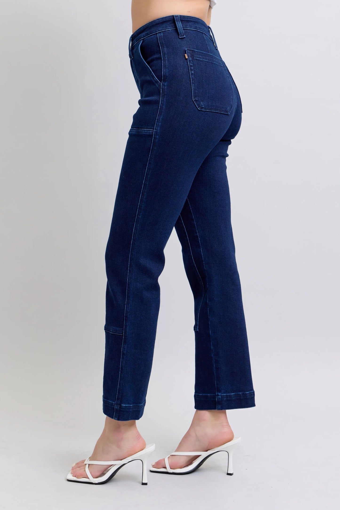 Image of Judy Blue Full Size Hw Work Wear Knee Patch Straight Jeans Plus Size | Queeble.shop