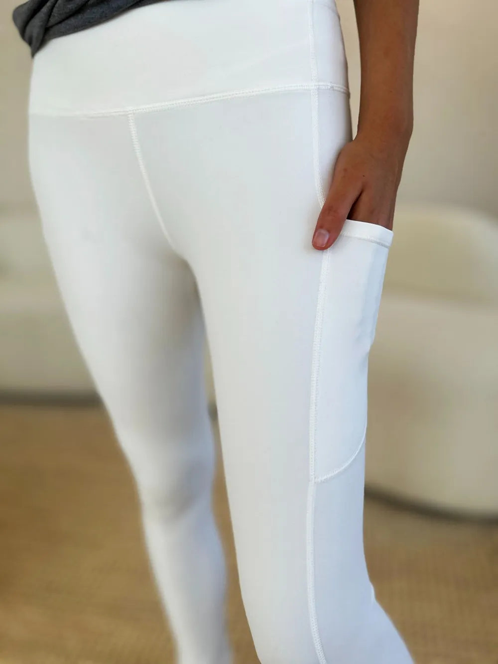 Image of Wide Waistband Sports Leggings | Queeble.shop