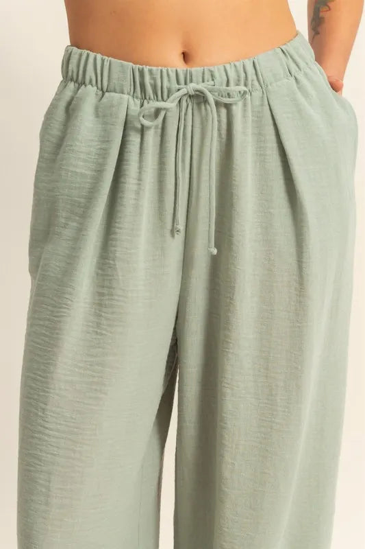 Image of HYFVE Elasticized Waist Wide Leg Pants | Queeble.shop