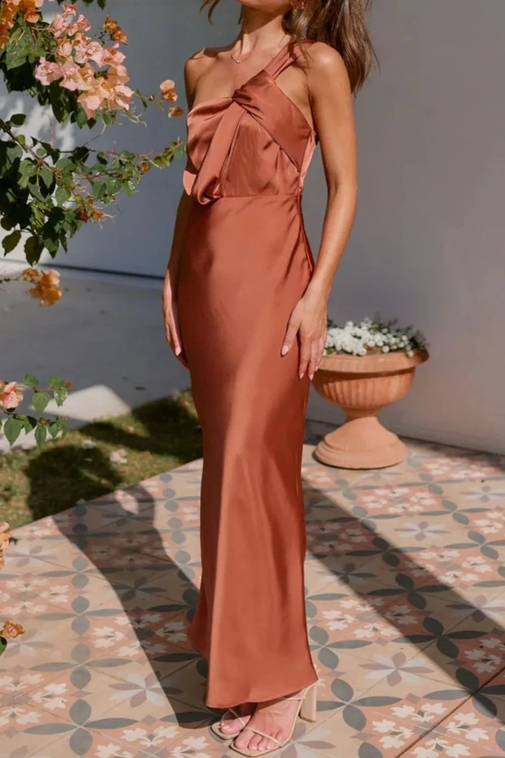 Image of One Shoulder Sleeveless Maxi Dress | Queeble.shop