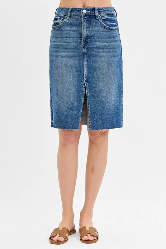 Image of RISEN Full Size High Rise Front Slit Pencil Skirts Plus Size | Queeble.shop