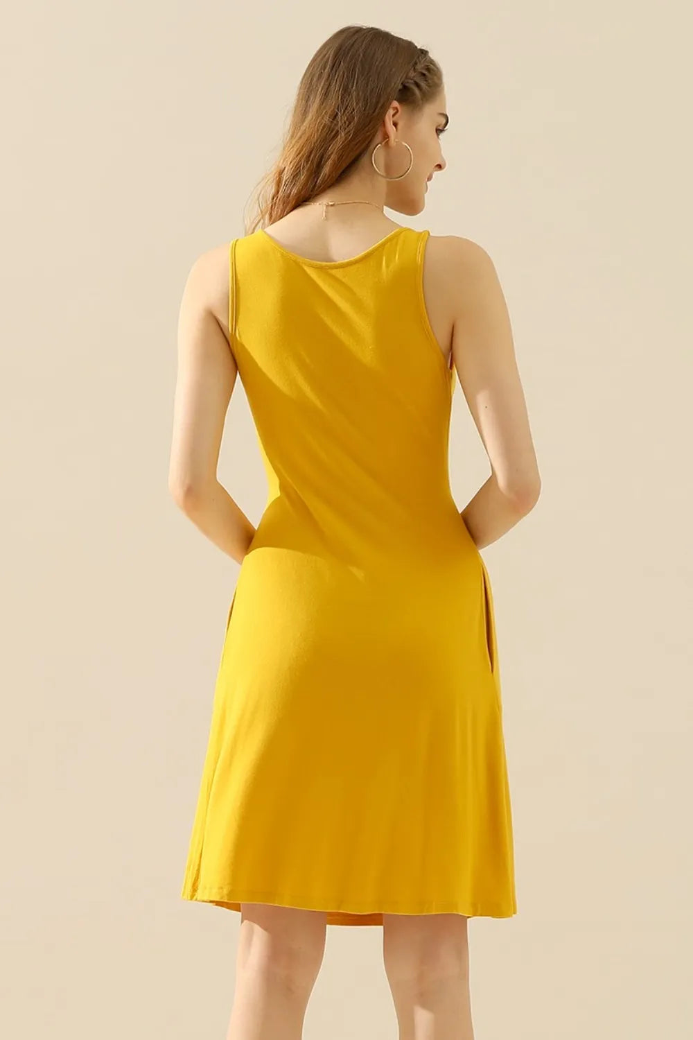 Image of Doublju Full Size Round Neck Ruched Sleeveless Dress with Pockets | Queeble.shop