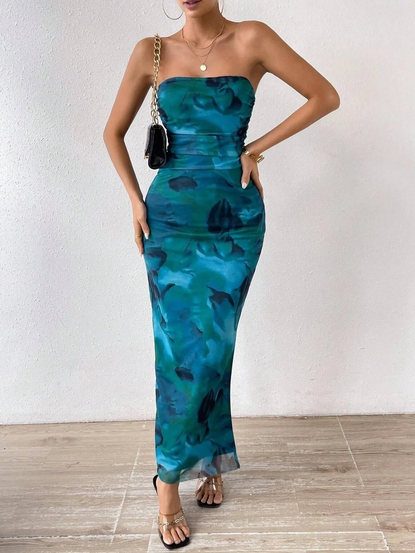 Image of Printed Side Slit Tube Dress | Queeble.shop