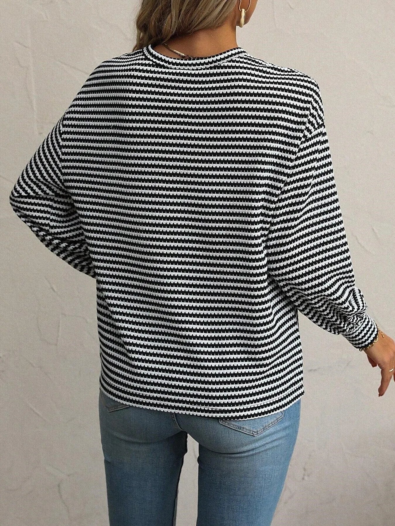 Image of Striped Round Neck Lantern Sleeve Top | Queeble.shop