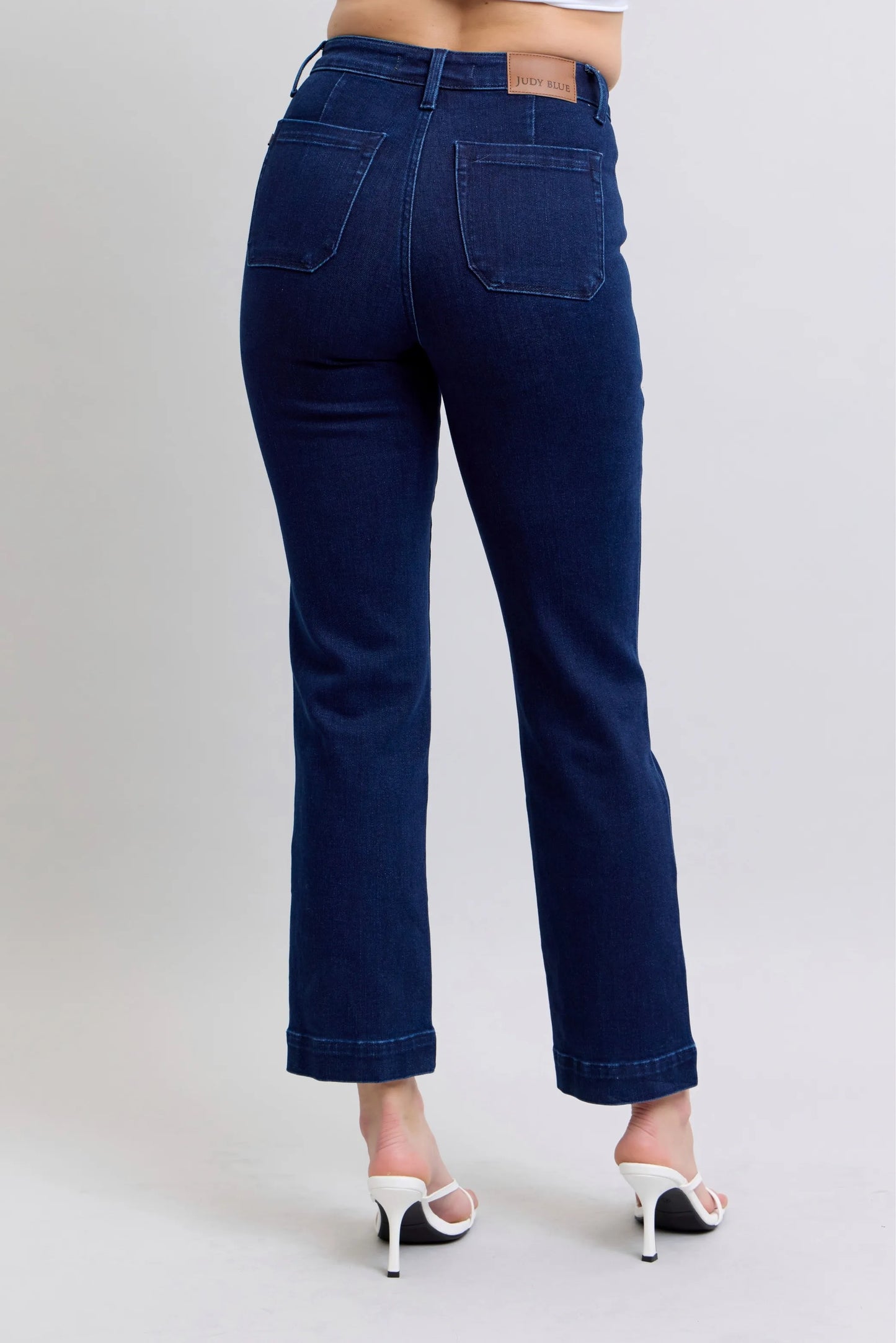 Image of Judy Blue Full Size Hw Work Wear Knee Patch Straight Jeans Plus Size | Queeble.shop