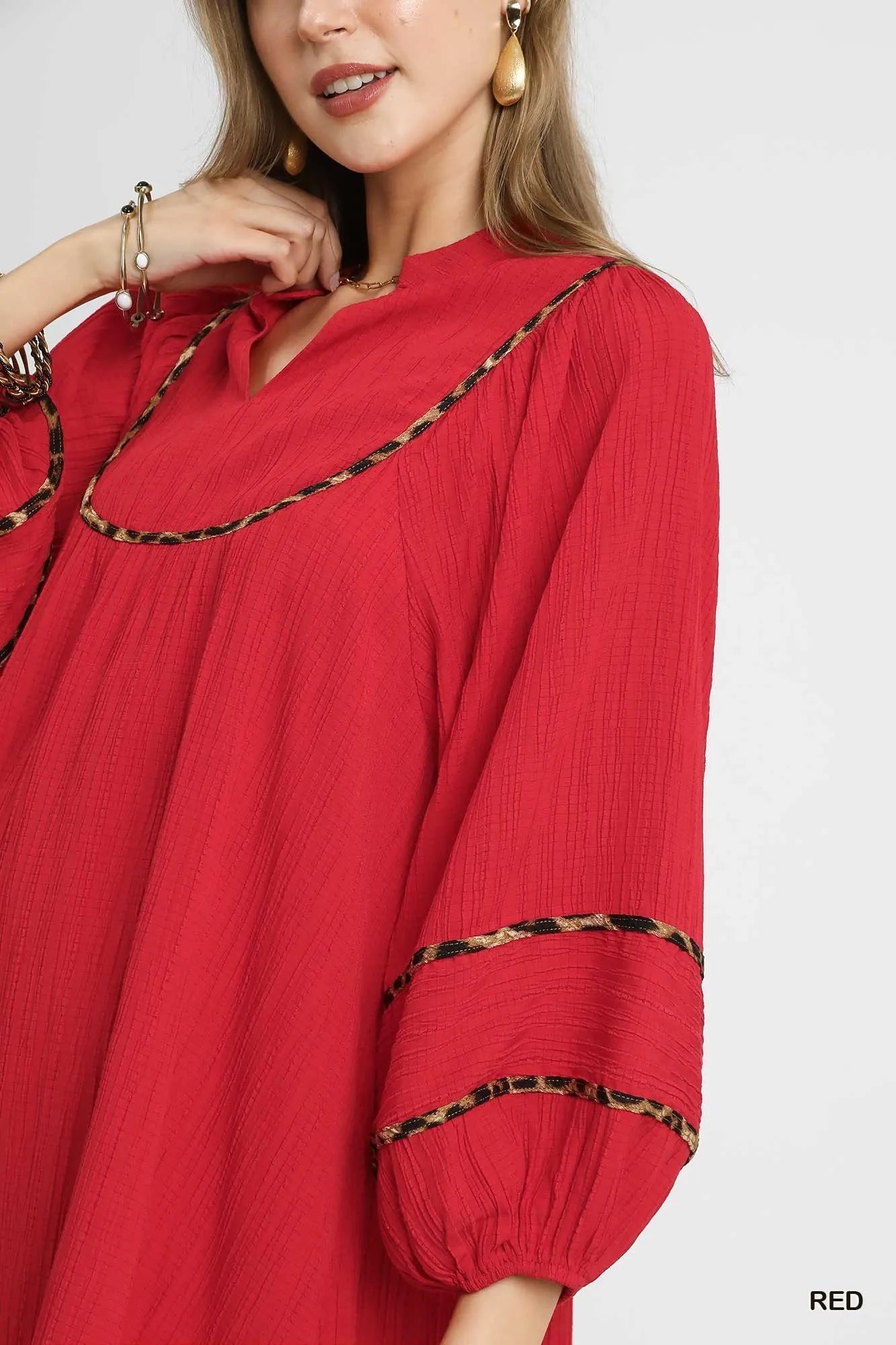 Image of Umgee Textured Babydoll Dress with Leopard Trim | Queeble.shop
