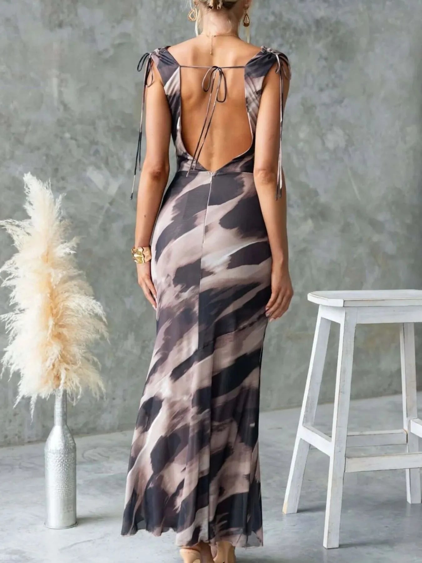 Image of Tied Sleeveless Printed Maxi Dress | Queeble.shop