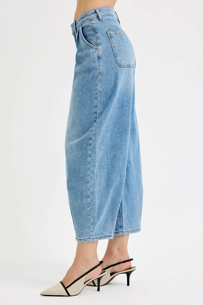 Image of RISEN Full Size Mid Rise Fit Crop Wide Volume Leg Jeans Plus Size | Queeble.shop
