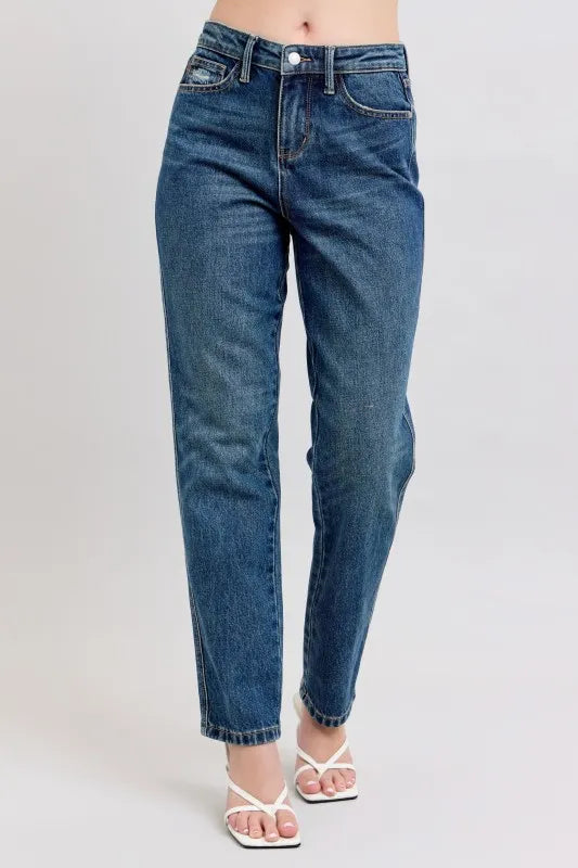 Image of Judy Blue Full Size High Waisted Rigid Magic Non-destroy Straight Leg Jeans Plus Size | Queeble.shop