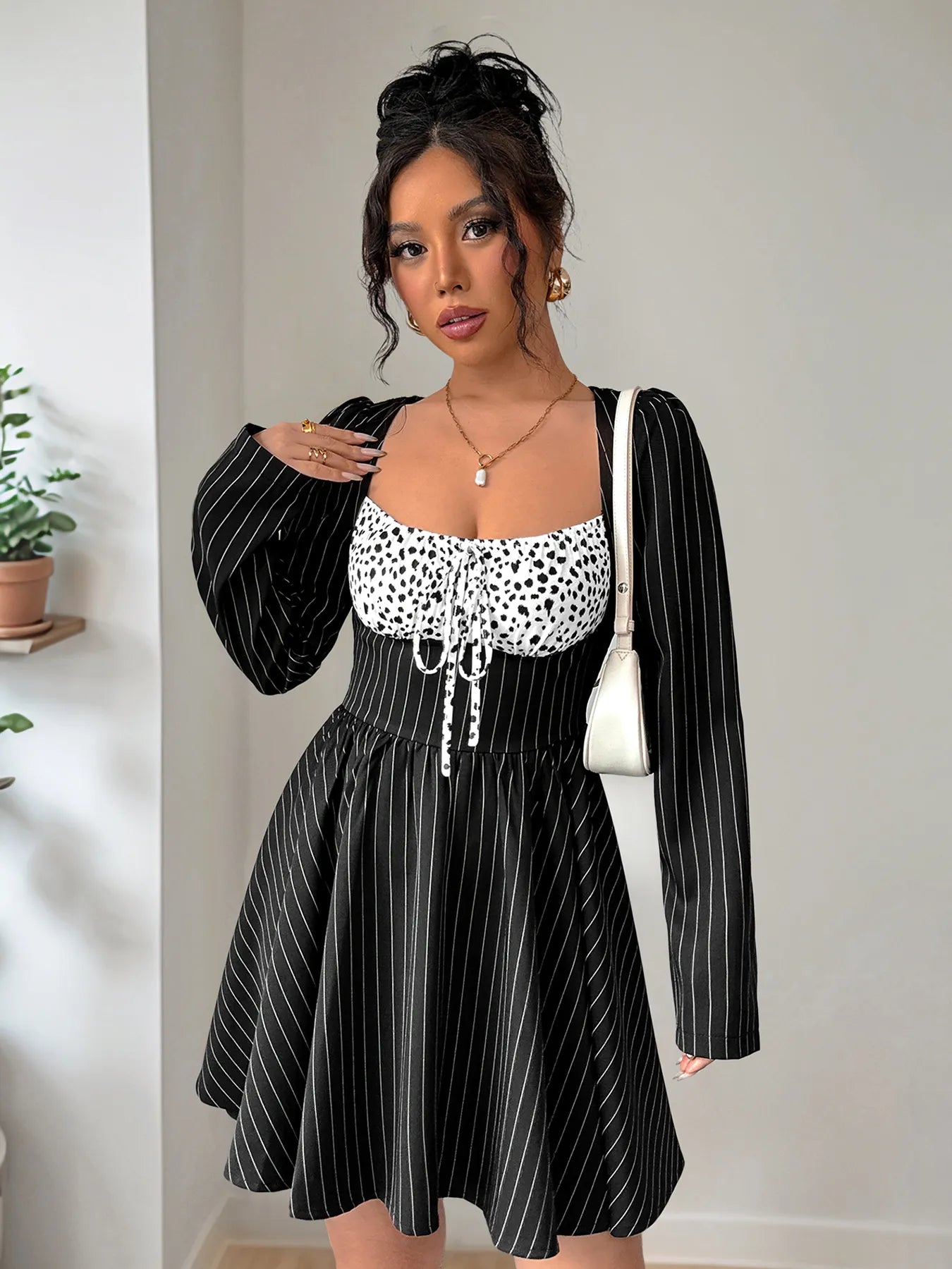 Image of Striped Long Sleeve Mini Dress | Queeble.shop