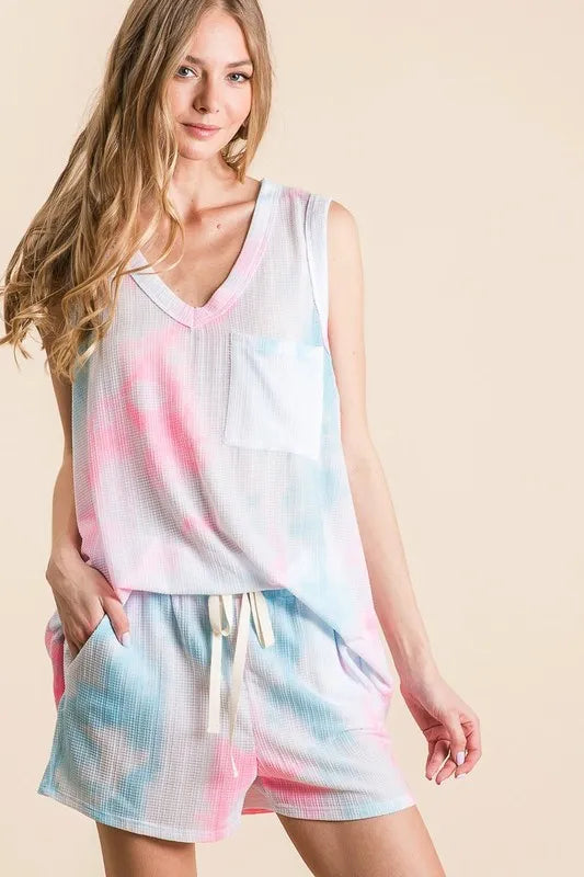 Image of BiBi Tie Dye Textured Knit Top and Shorts Set | Queeble.shop