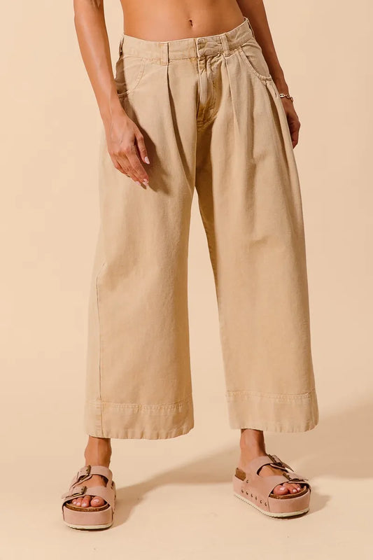 Image of SO ME Mid Rise Wide Leg Chino Pants With Pockets | Queeble.shop