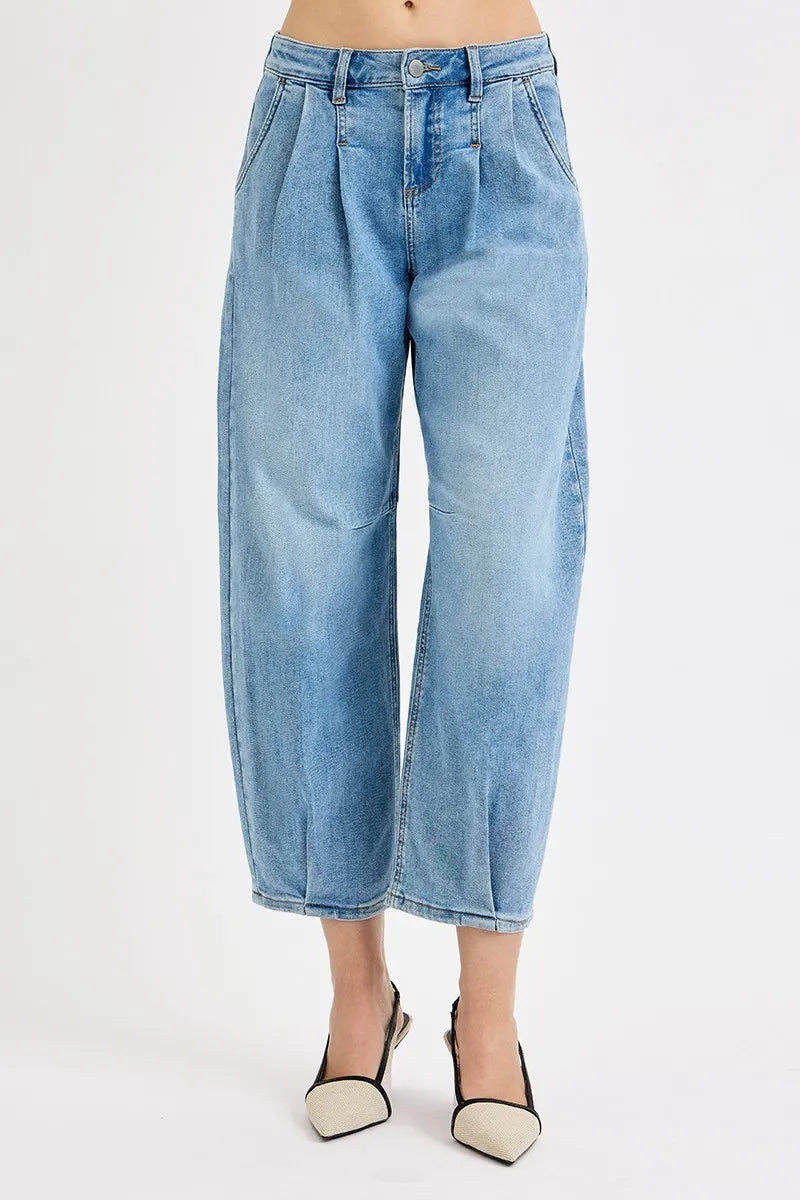 Image of RISEN Full Size Mid Rise Fit Crop Wide Volume Leg Jeans Plus Size | Queeble.shop