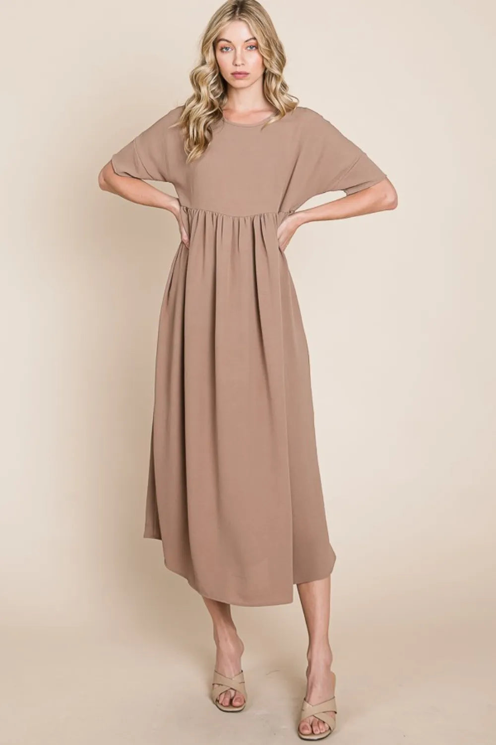 Image of BOMBOM Round Neck Ruched Midi Dress | Queeble.shop
