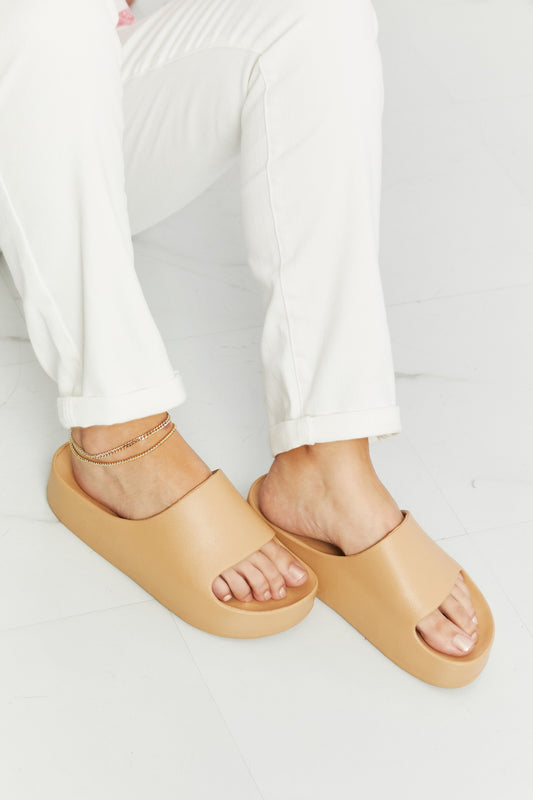 Image of WILD DIVA Summer Feels Platform Slide | Queeble.shop