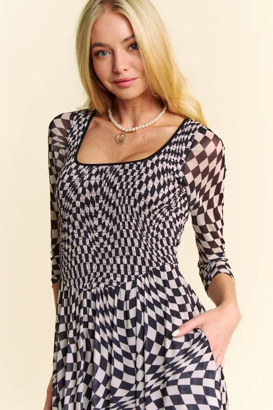 Image of Davi & Dani Printed Checker Mesh Flowy Maxi Dress | Queeble.shop
