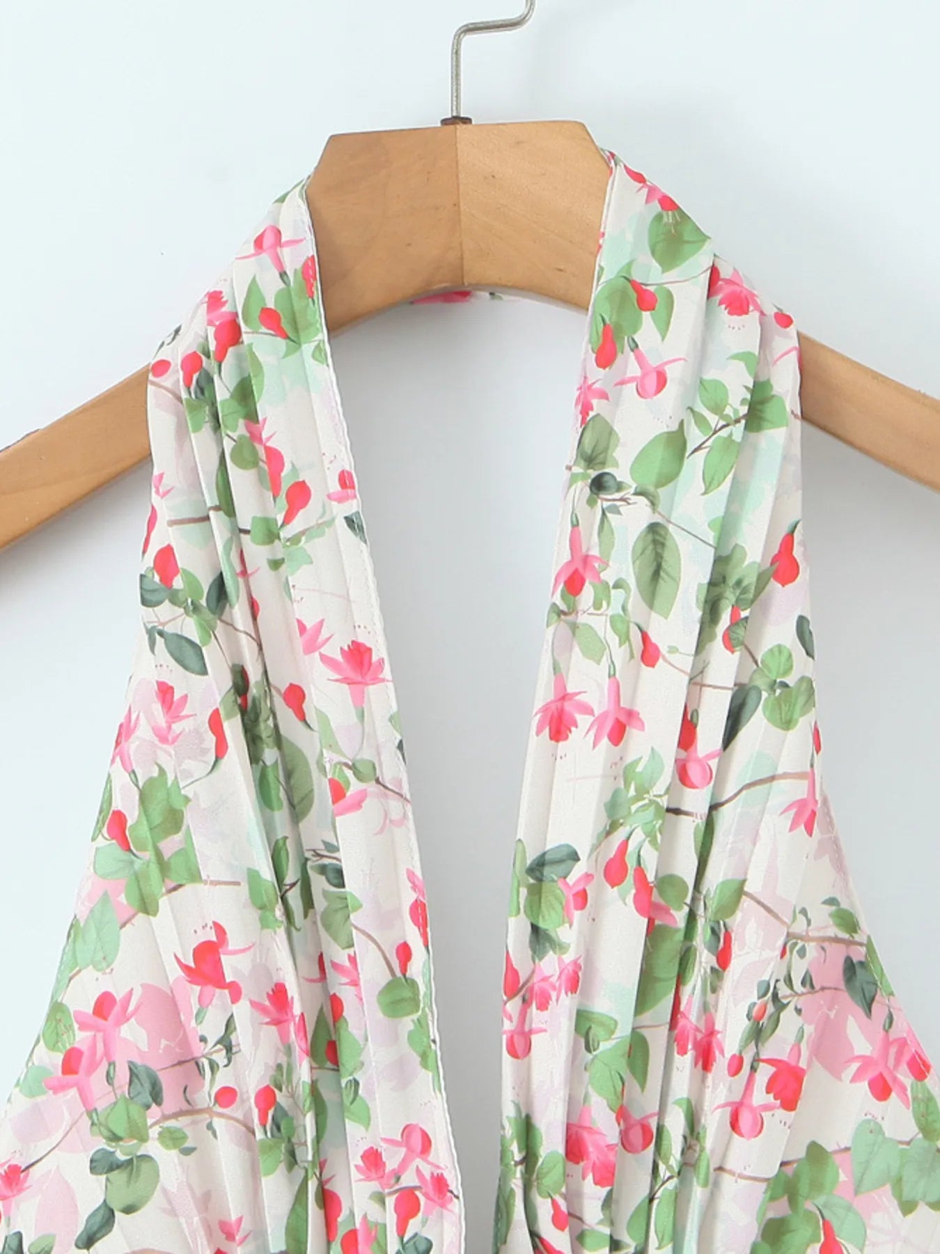 Image of Floral Halter Neck Mini Dress | Queeble.shop
