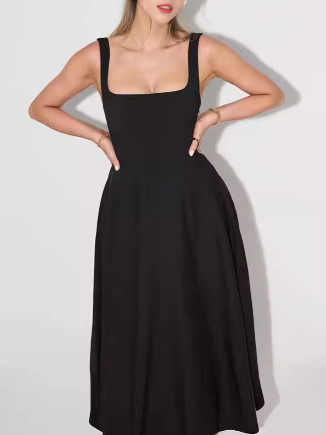 Image of Square Neck Sleeveless Midi Dress | Queeble.shop