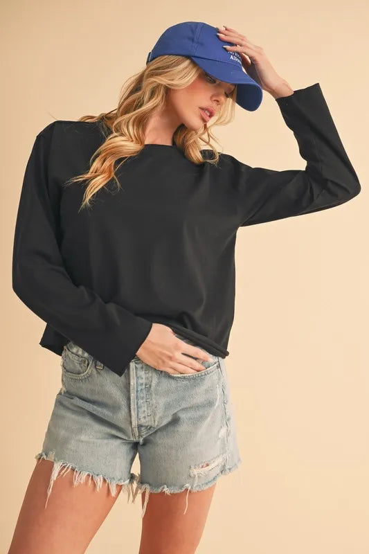 Image of Aemi+Co Round Neck Long Sleeve T-Shirt | Queeble.shop